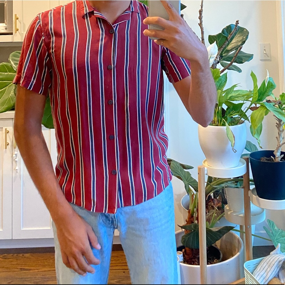 Striped shirt, red bleu white